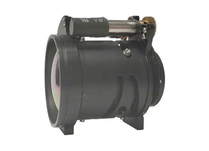 18–275 mm Compact MWIR Continuous-Zoom Lens